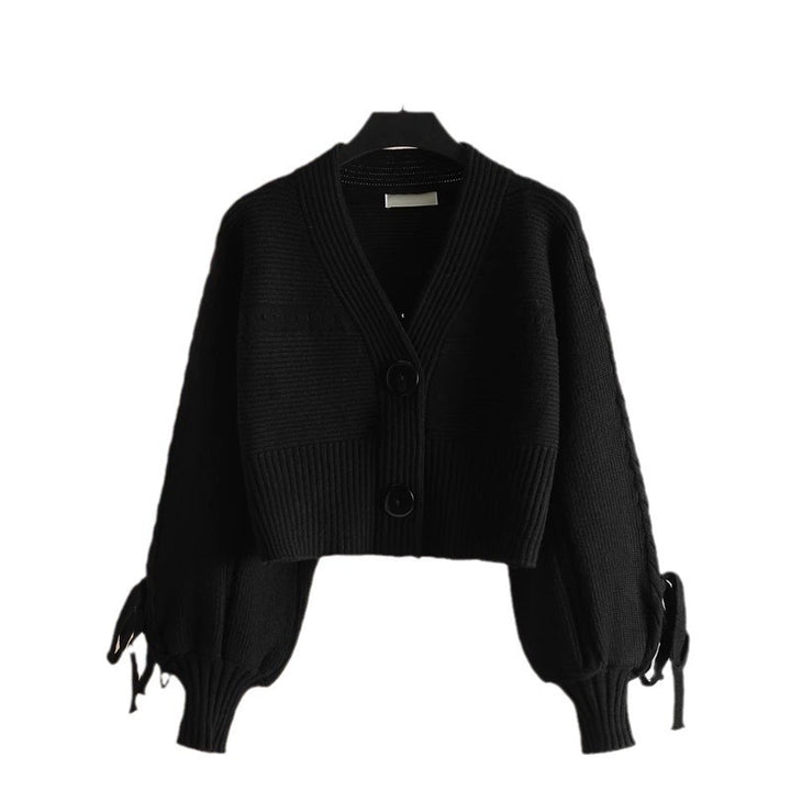Cardigan court à la mode pour femmes avec des détails de boutons élégants et une texture côtelée unique Chic & Stil