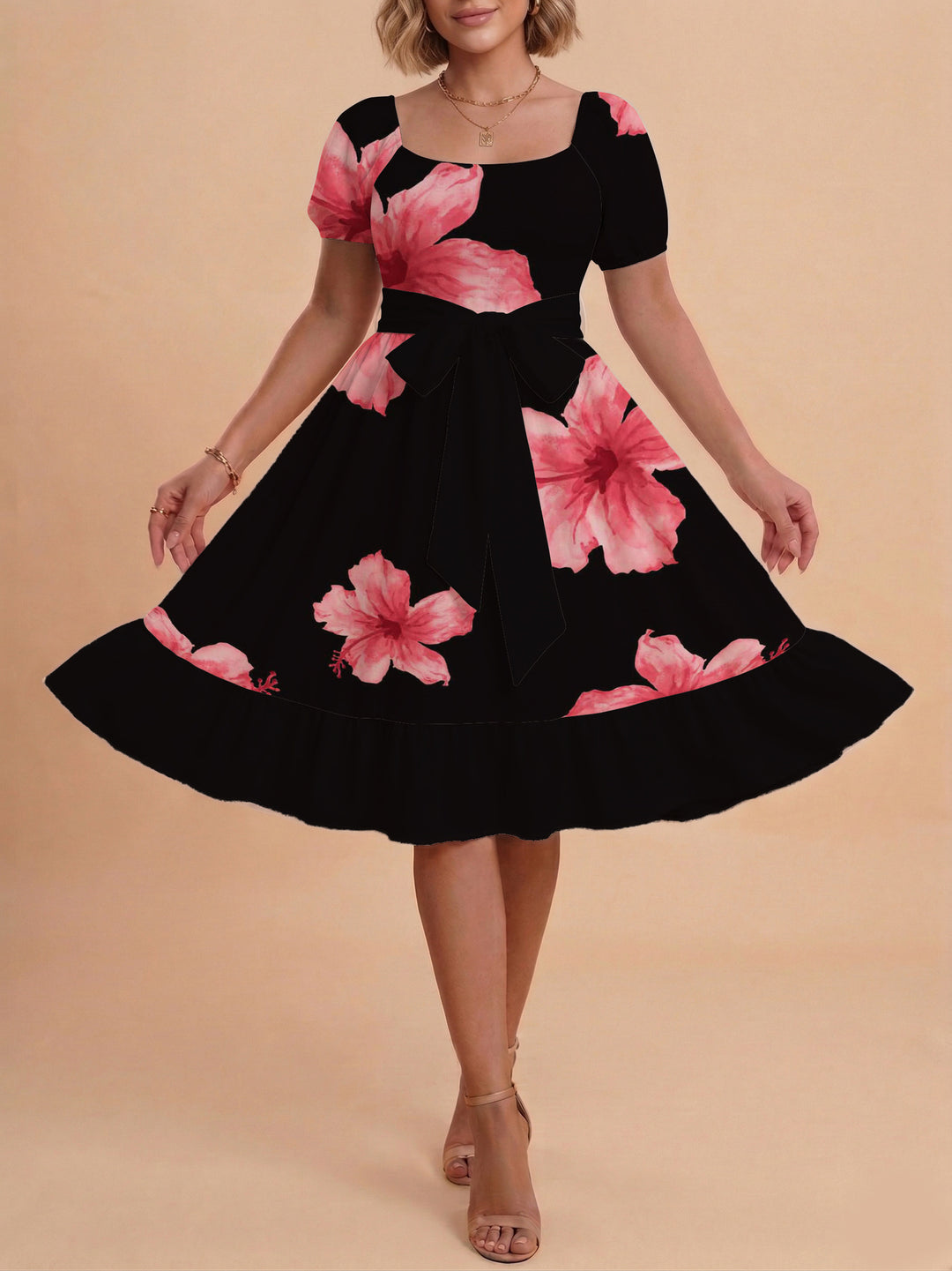 Women's dress with tailored fit and playful floral pattern Lune London
