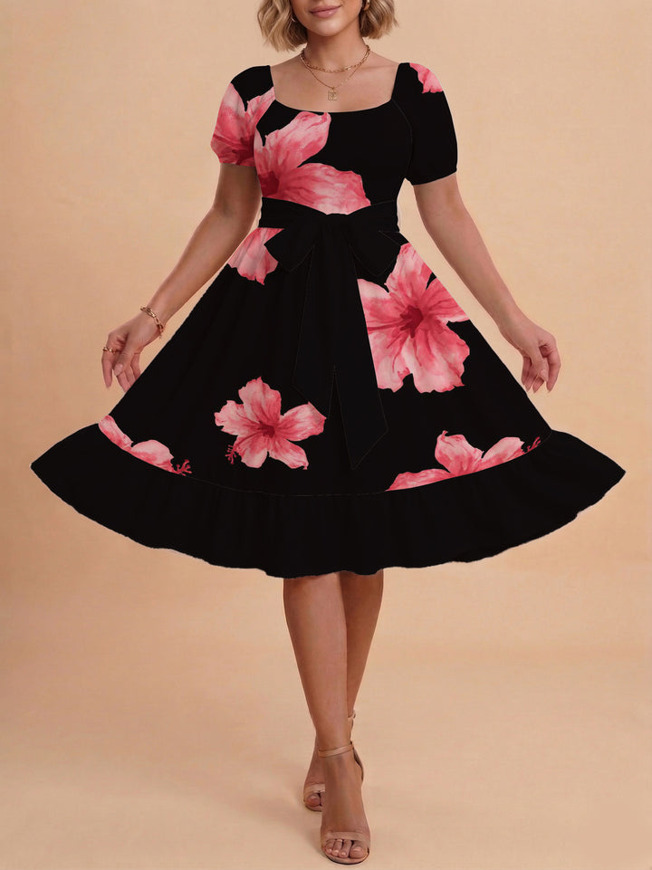 Women's dress with tailored fit and playful floral pattern Lune London