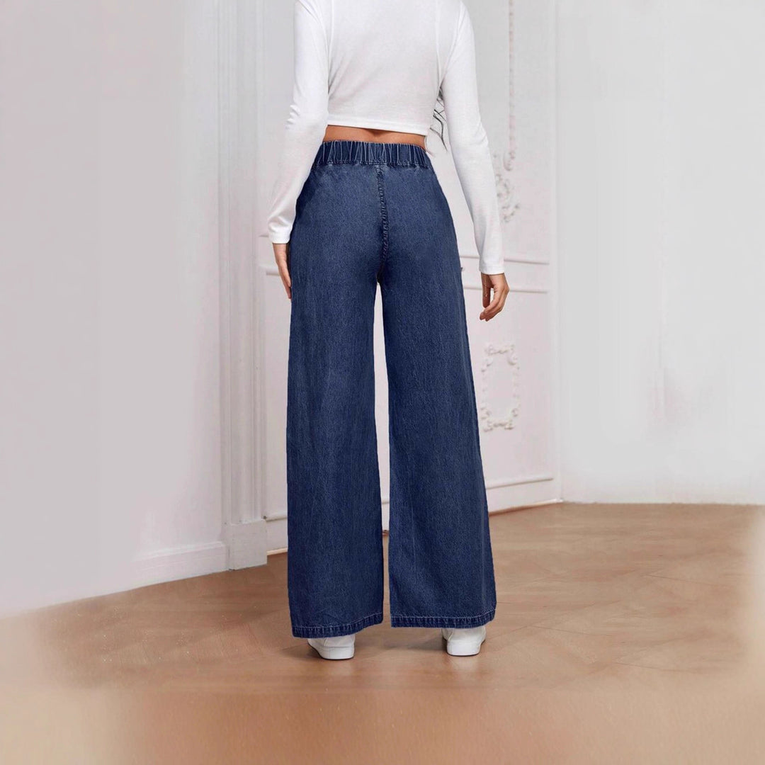 Women's wide High-Waist Jeans with elastic waistband and elegant cut Lune London