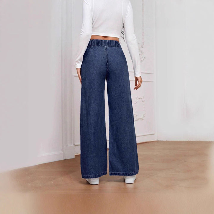 Women's wide High-Waist Jeans with elastic waistband and elegant cut Lune London