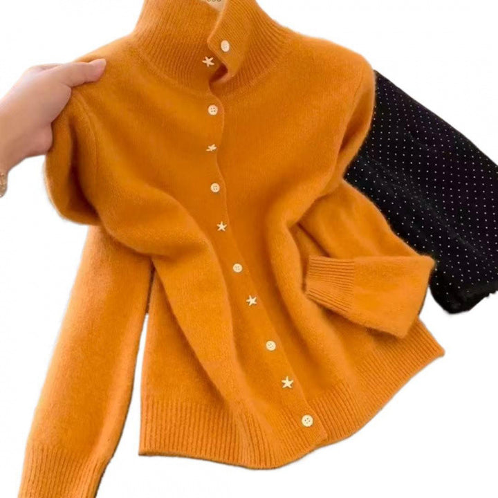 Cardigan Élégant Femme avec Col Haut et Détails de Bouton Étoile Chic & Stil