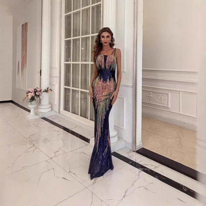 Chic Und Stil | Festive Performance Sequin Evening Dress