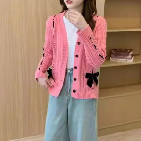 Women's jacket with decorative pockets and wave pattern Lune London