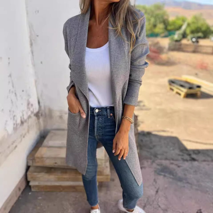 Ladies elegant Cardigan in soft material and casual fit Lune London