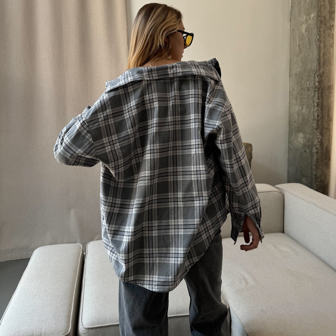 Casual checked blouse for women with oversized fit and modern details Lune London