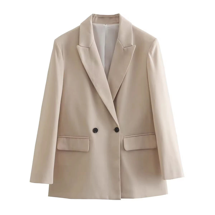 Stylish blazer jacket for women with double-breasted design and wide lapels Lune London