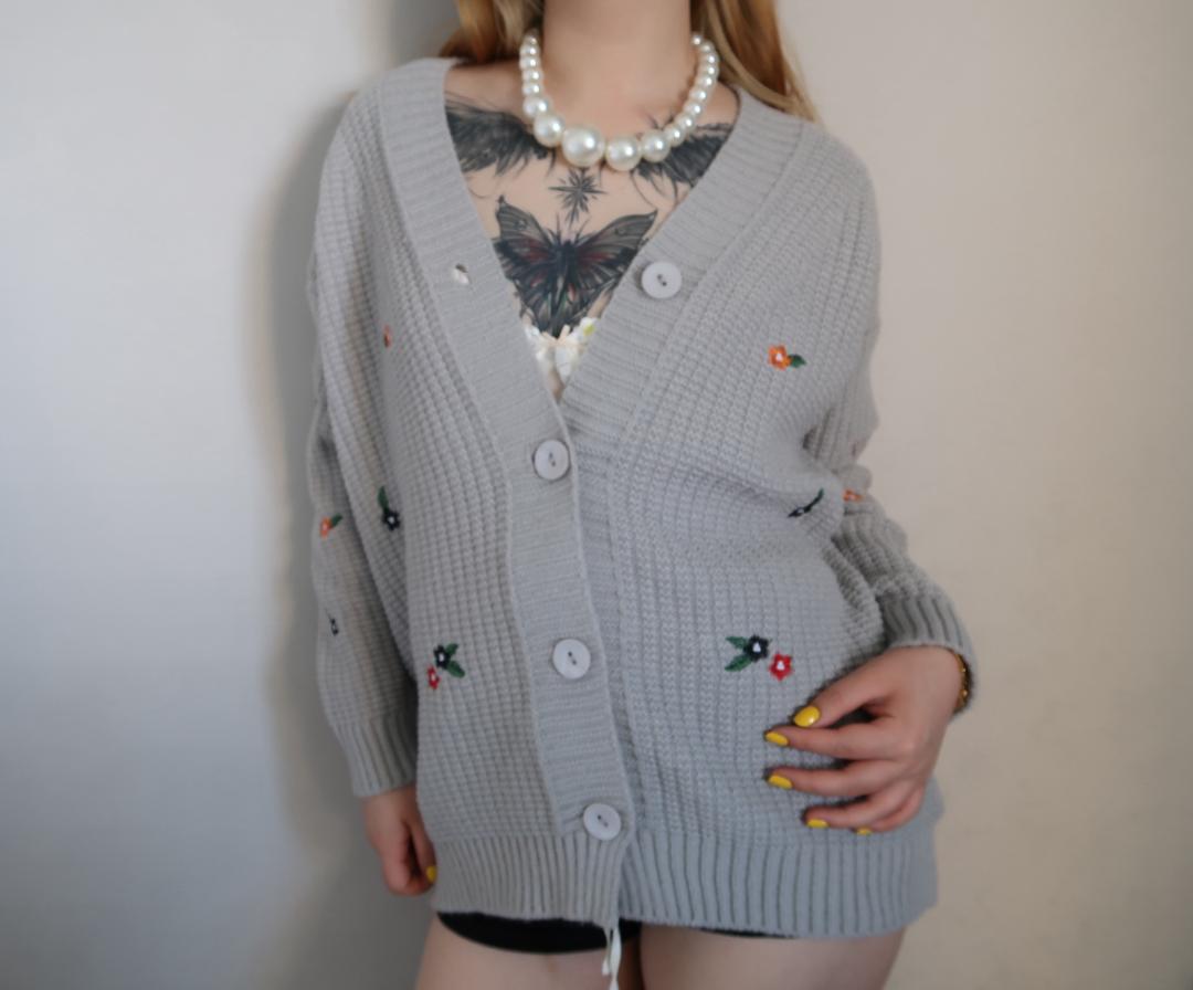 Women's knitted jacket with colorful floral embroidery Lune London