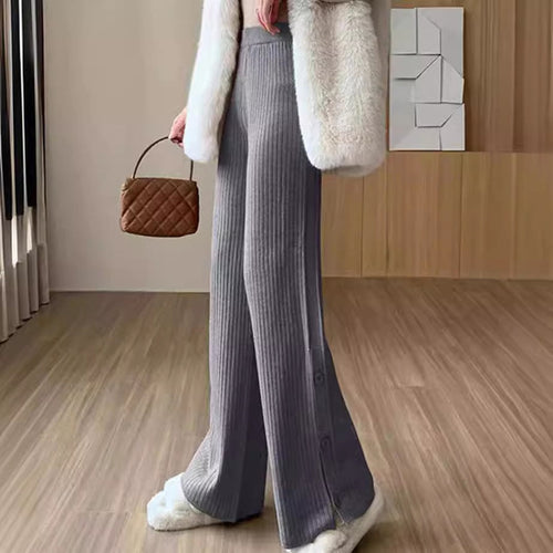 Pleated palazzo pants for women with button details Lune London
