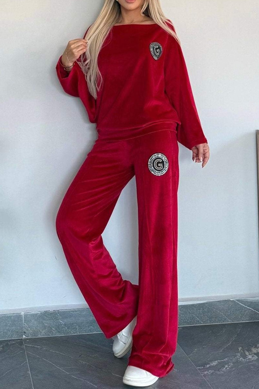 Ensemble décontracté en velours pour femme avec coupe douce Chic & Stil