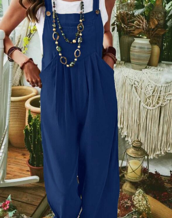 Ladies casual jumpsuit with wide legs and pockets Lune London