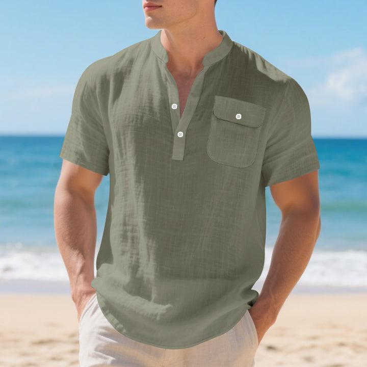 Fashion short sleeve shirt for men with button placket and chest pocket Lune London