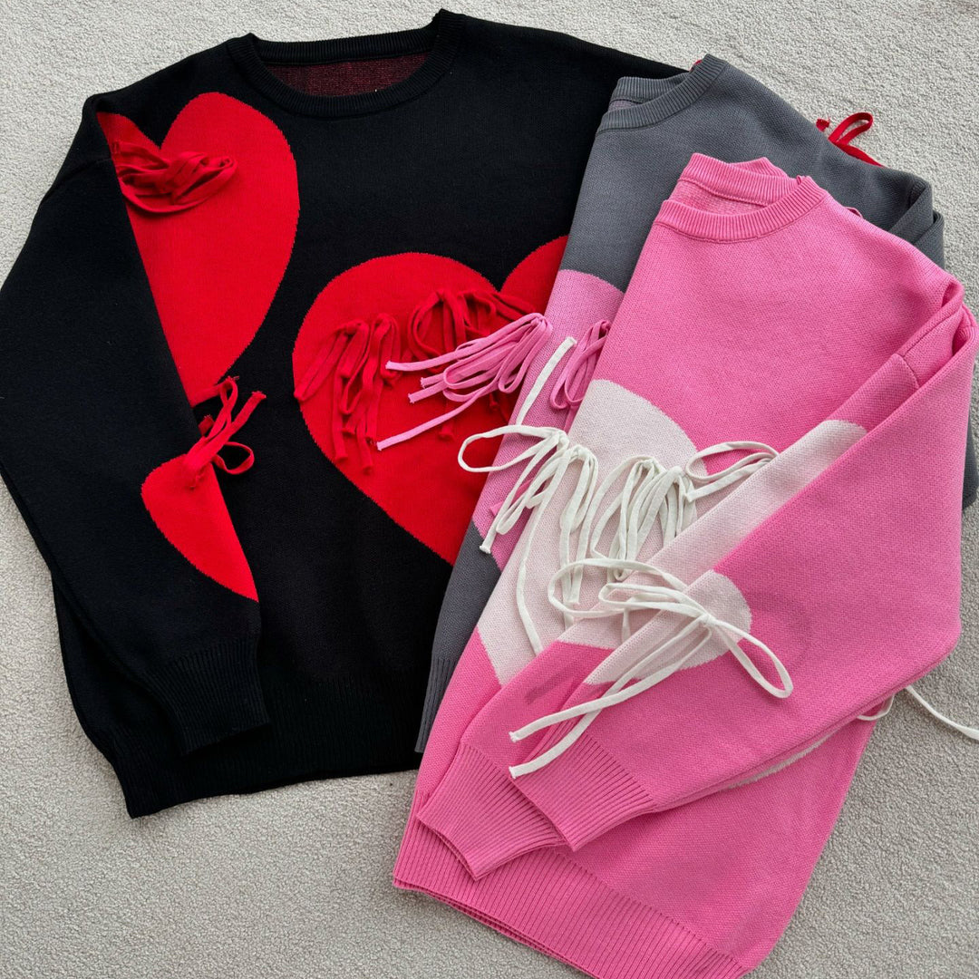 Fashionable women's sweater with a cheerful heart-shaped design and creative fringes Lune London