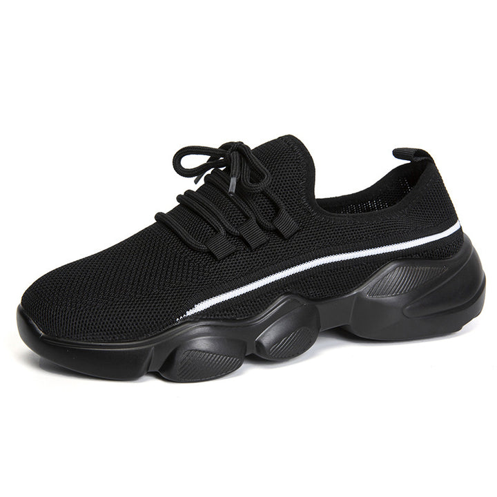 Breathable women's sneakers with cushioning sole and elastic upper Lune London