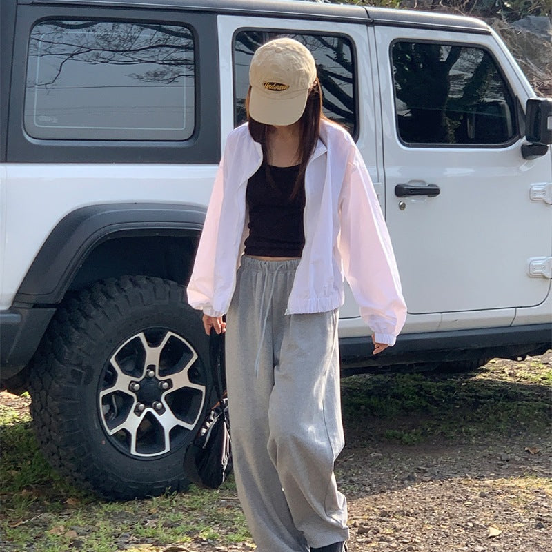 Women's sporty transitional jacket with voluminous sleeves Chic & Stil