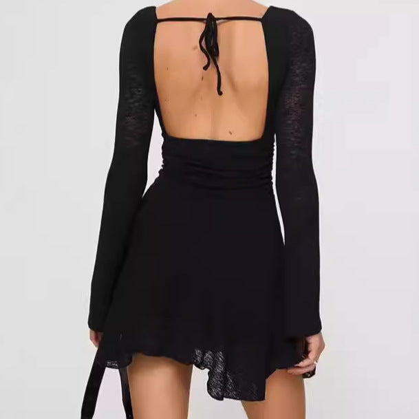 Playfully cut mini dress for women with V-neck and long sleeves Lune London