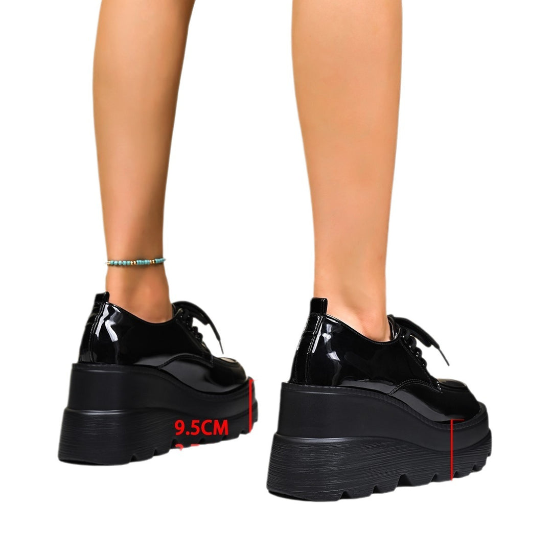 Lace-up platform shoes for ladies with shiny upper and non-slip sole Lune London