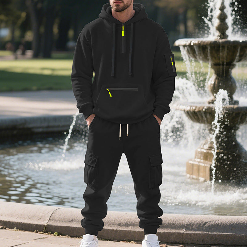 Men's functional hoodie t-shirt with practical pockets and detailed zipper Lune London