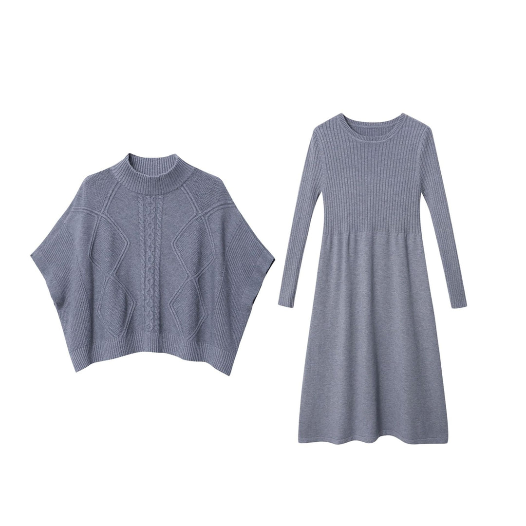 Women's Stylish Knit Top with High Neck and Decorative Cable Pattern