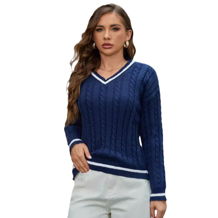 Knit sweater for women with V-neck and cable pattern Lune London
