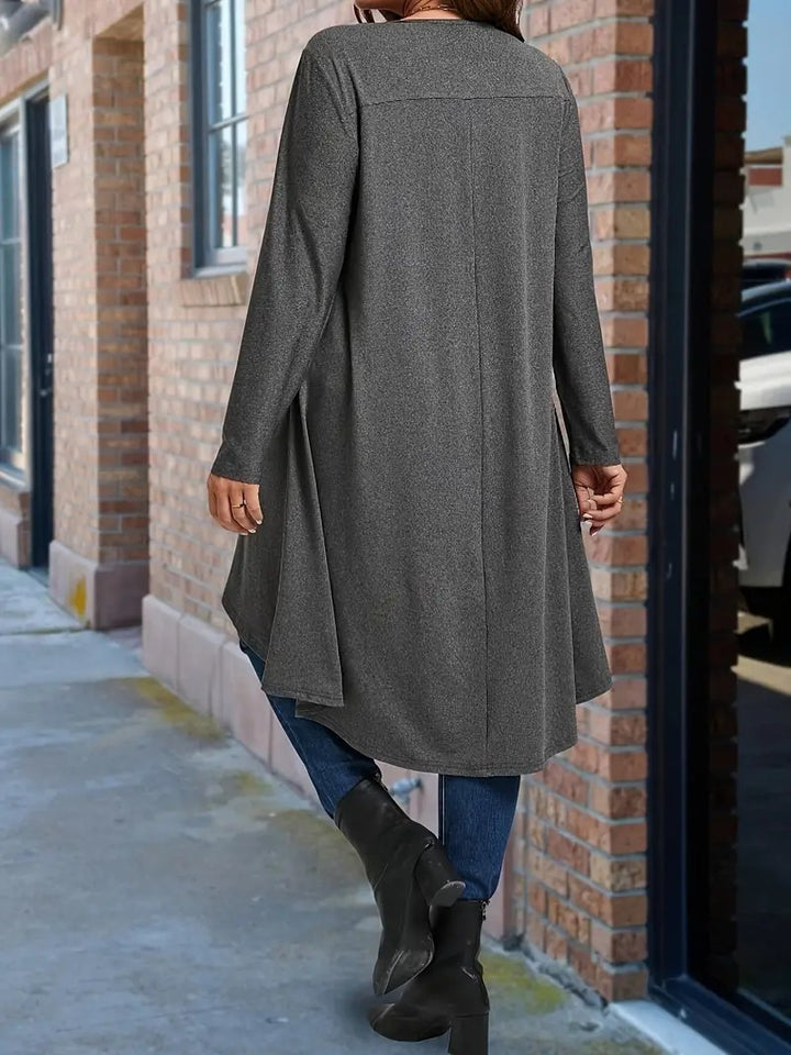 Asymmetrical long-sleeve t-shirt for women with an elegant cut Lune London