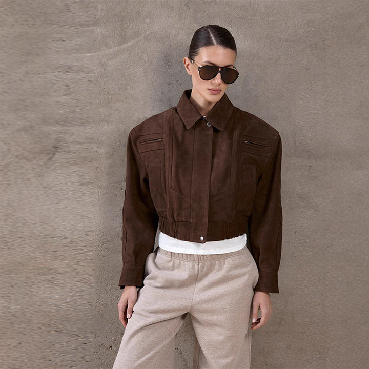 Cropped suede jacket for women with practical pockets Lune London