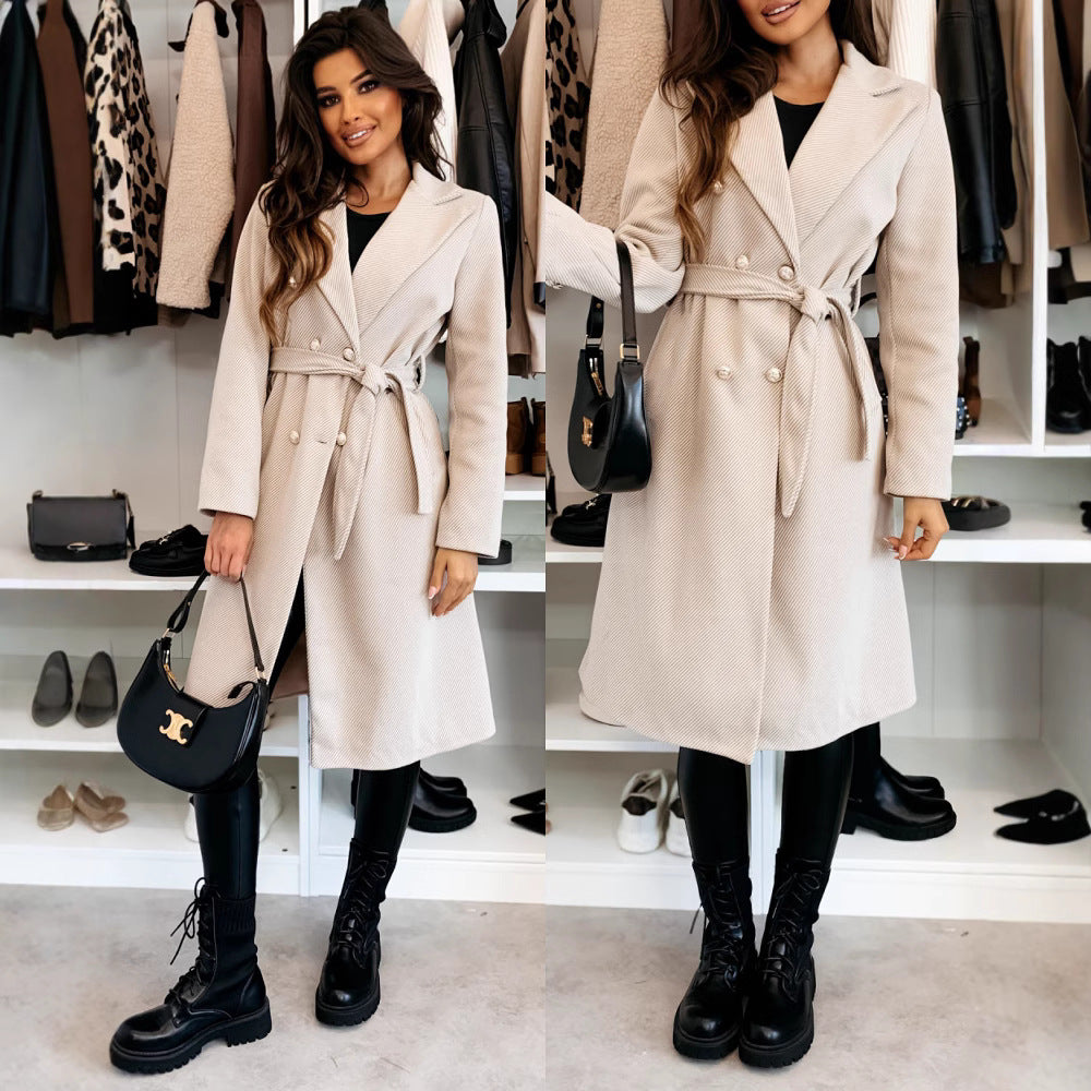 Women's trench coat with double-breasted buttons and a beautiful belt at the waist Lune London