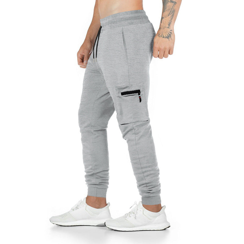 Sporty cargo pants for men with zippered side pockets and elastic waistband Lune London