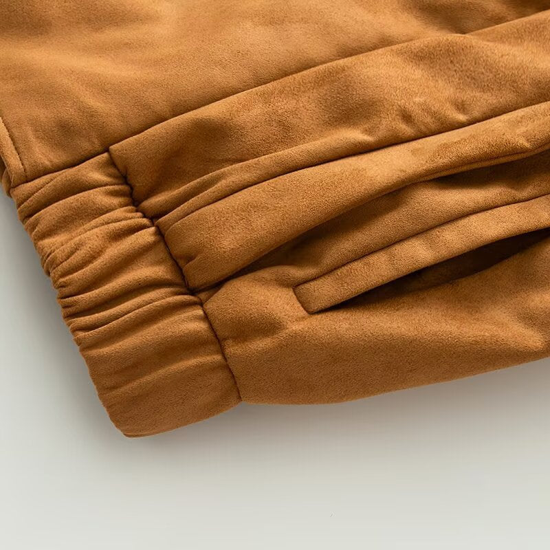 Veste de transition féminine à la mode avec coupe asymétrique et poches confortables Chic & Stil