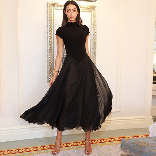 Elegant chiffon maxi dress for ladies Lune London