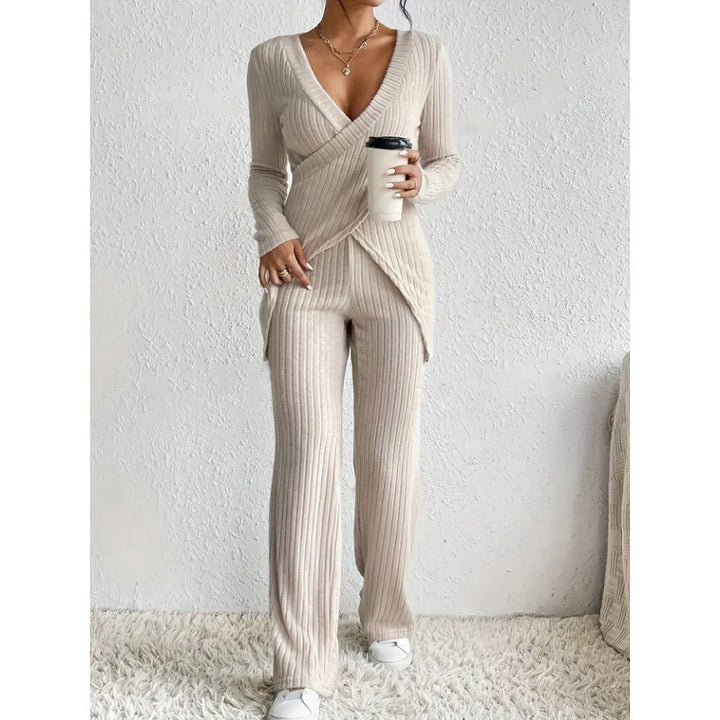 Ladies elegant casual knit set Lune London
