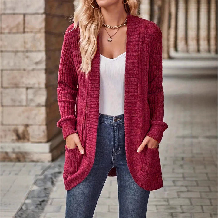Women's vest with textured design and practical pockets Lune London
