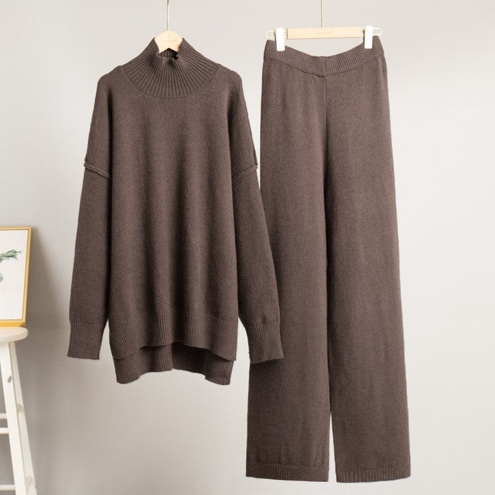 Women Comfortable Knit Set with Turtleneck Lune London