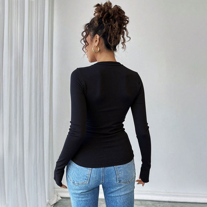 Chemise à manches longues pour femme avec un design asymétrique à découpes et des détails en anneau à la mode Chic & Stil