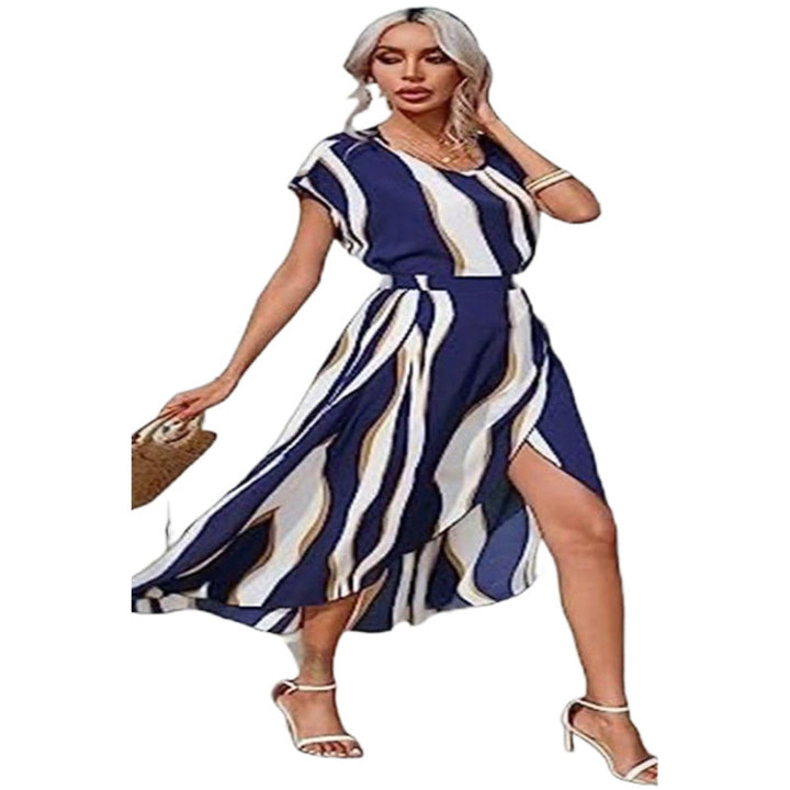 Women Elegant Maxi Dress with Side Slit and Chic Fluid Silhouette
