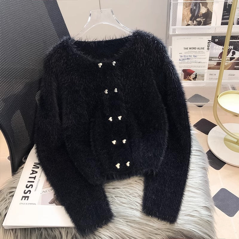 Cardigan Fluffy Femme avec Boutons en Cœur Chic & Stil