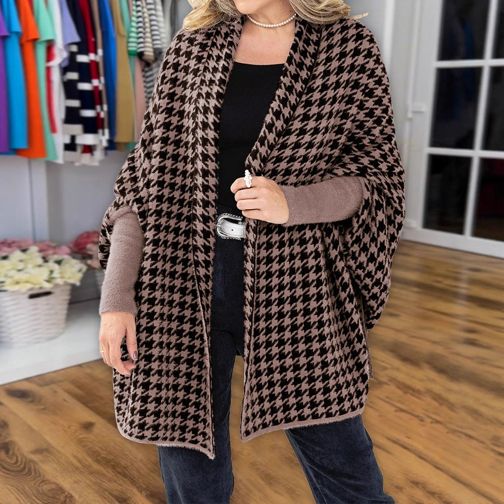 Ladies Patterned Poncho with a chic cut and comfortable wear Lune London
