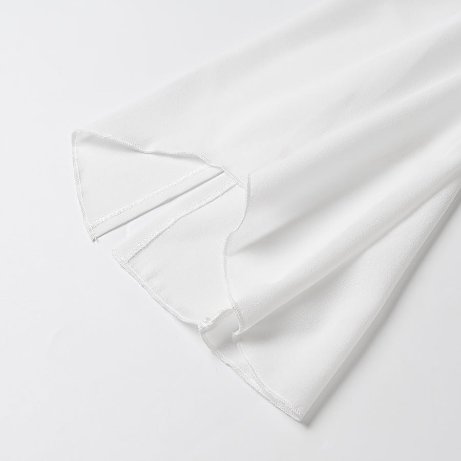 Elegant blouse for women with ruffle details Lune London