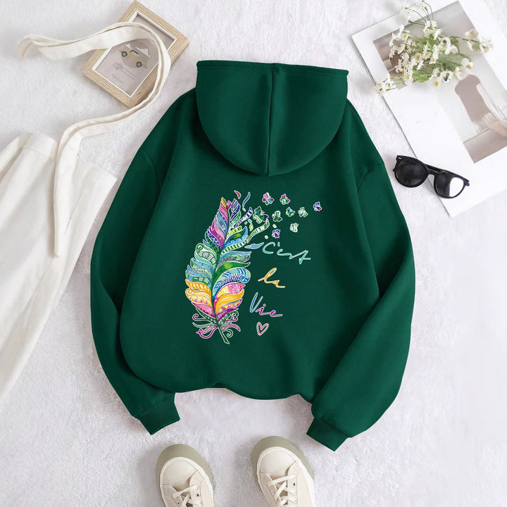 Sweat à capuche décontracté pour femmes avec un design de plumes colorées et une écriture inspirante Chic & Stil