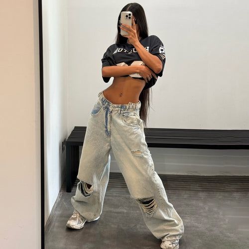Cargo pants for women with a relaxed fit and striking tear details Lune London