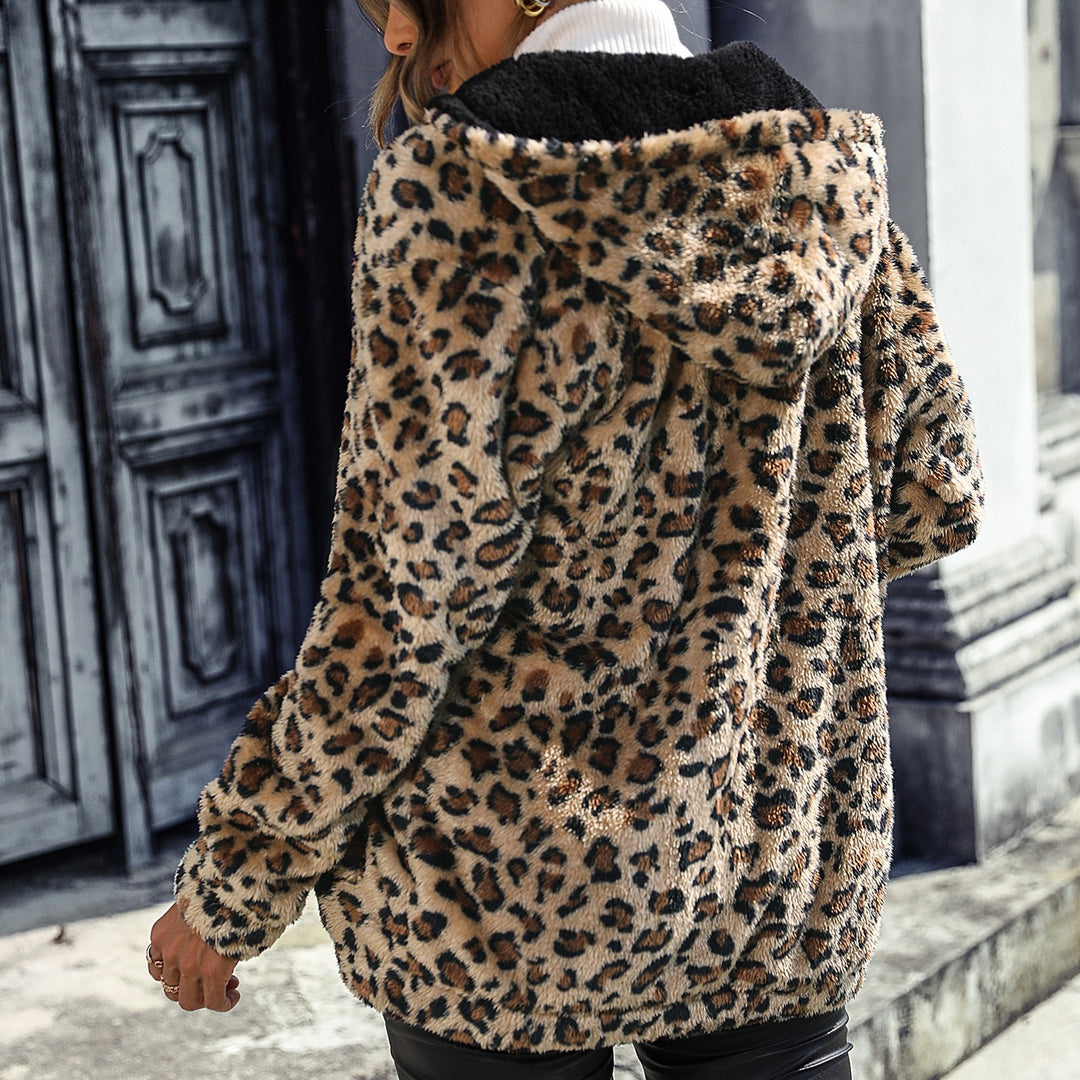 Urban Ladies Leopard Print Cover Lune London