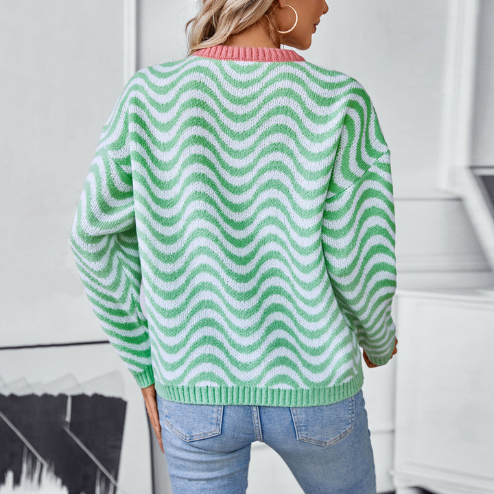 Women comfortable sweater with modern wave patterns and a minimalist cut Lune London