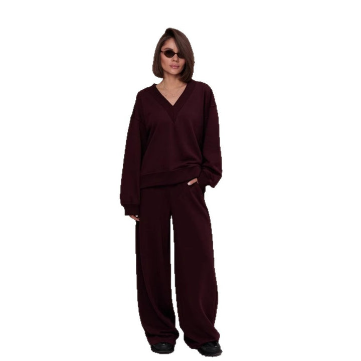 Women's sporty oversized sweatshirt with V-neck and long sleeves Lune London