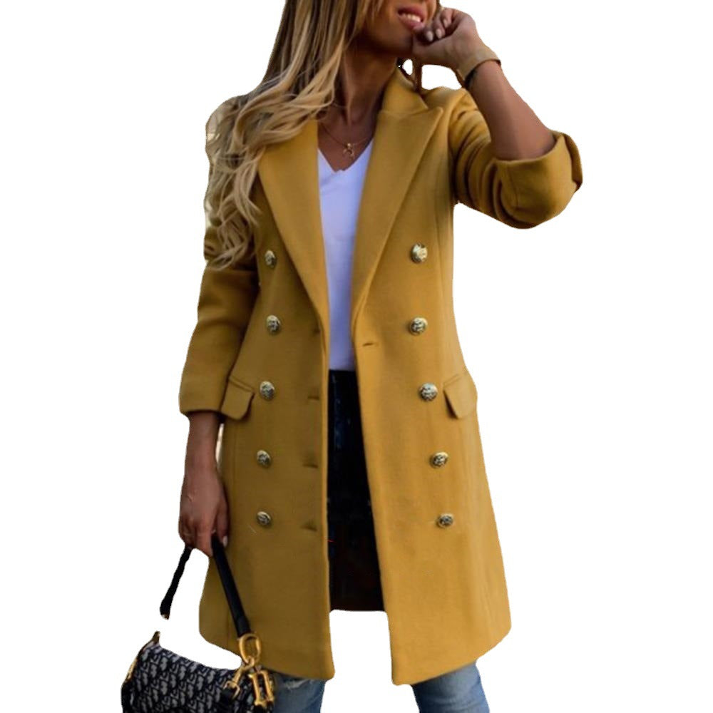 Elegant wool coat for ladies with double row of buttons and chic stylish details