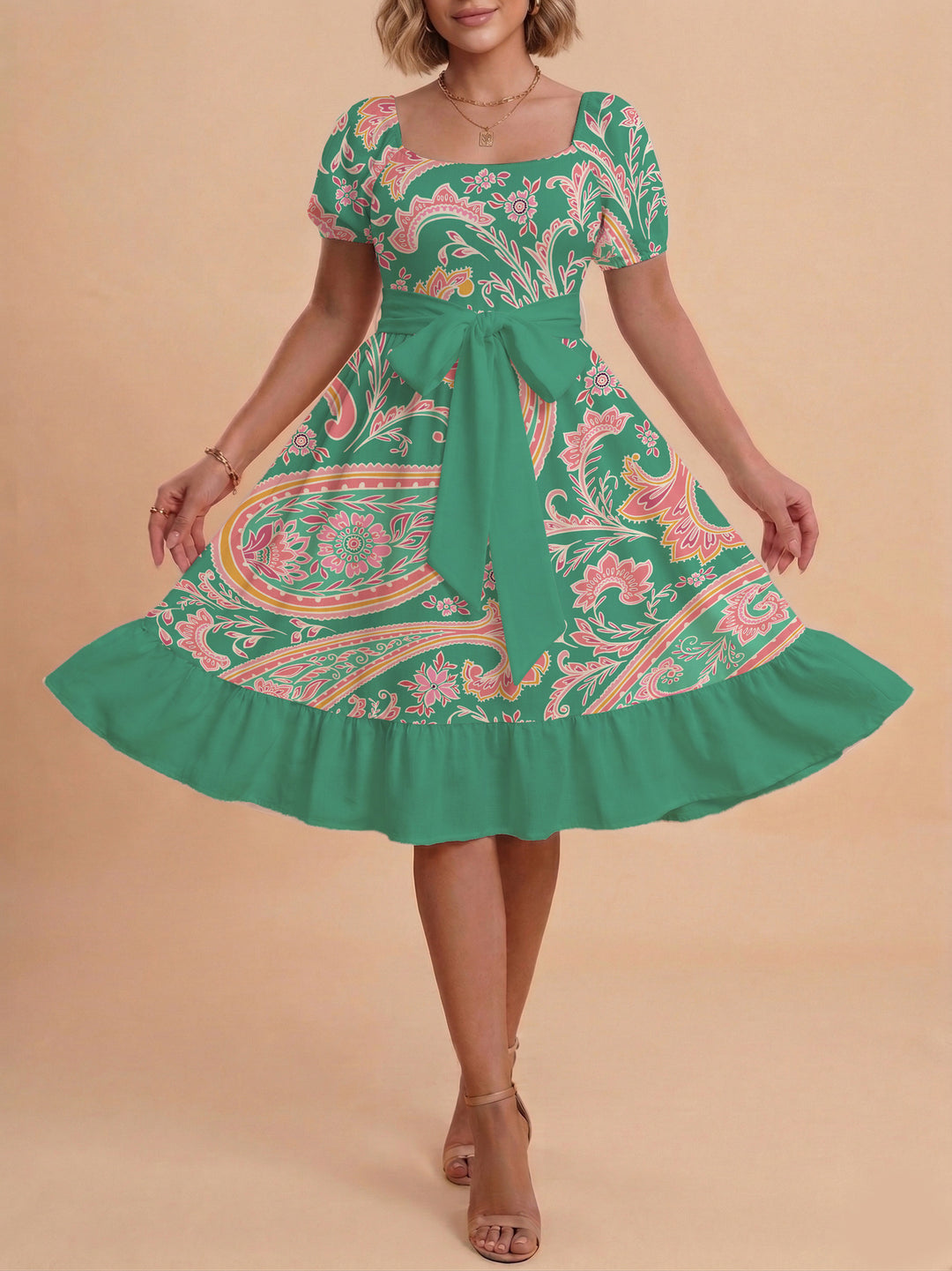 Women's elegant maxi dress with floral design and waist belt Lune London