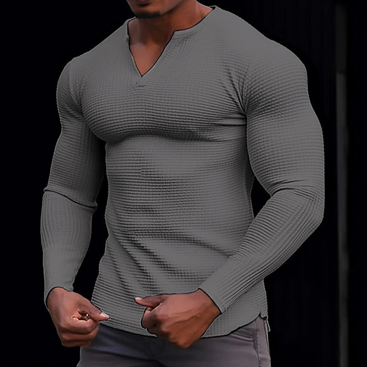 Long sleeve t-shirt for men with textured V-neck Lune London