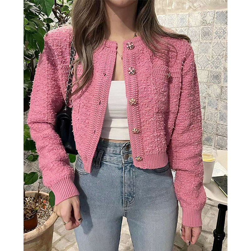 Trendy knit jacket for women with decorative buttons and a relaxed fit Lune London