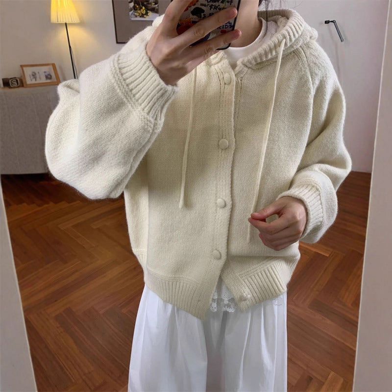 Cardigan oversized confortable pour femmes avec capuche et détails de boutons Chic & Stil