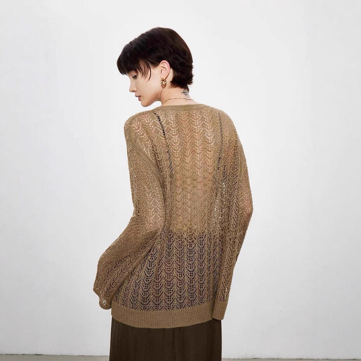 Pull décontracté en tricot aéré pour femmes avec un col sophistiqué Chic & Stil