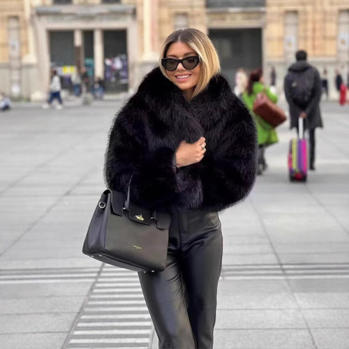 Women Trendy Short Jacket in Faux Fur Lune London